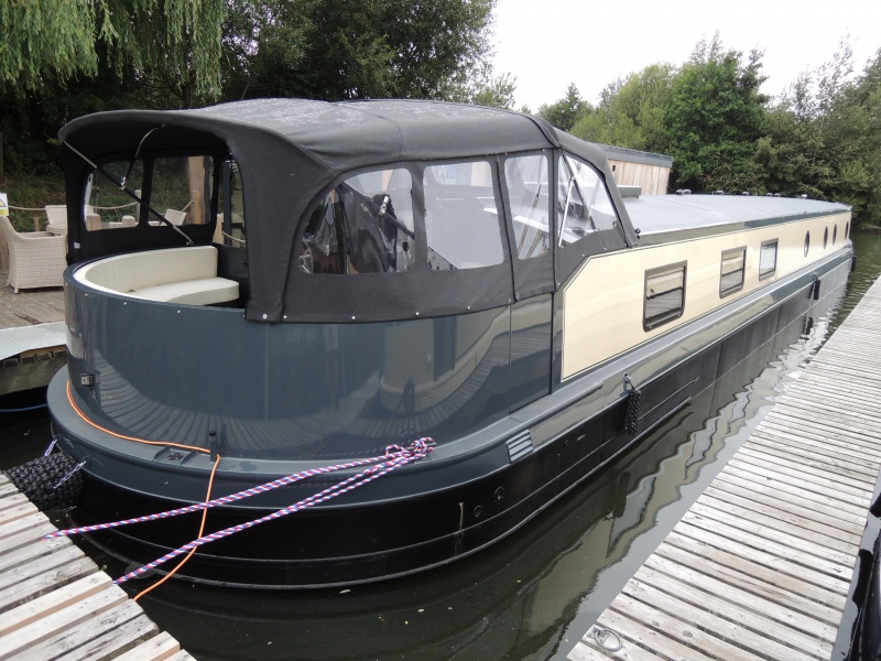 Hoxton 70' Stock 0568 Widebeam