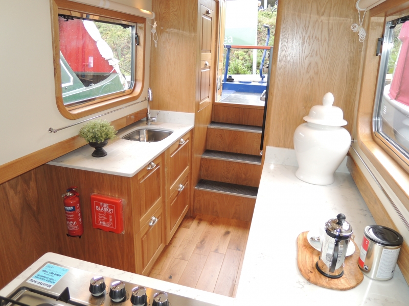 Shearwater Stock 614 Narrowbeam has now been sold at New & Used Boat Co