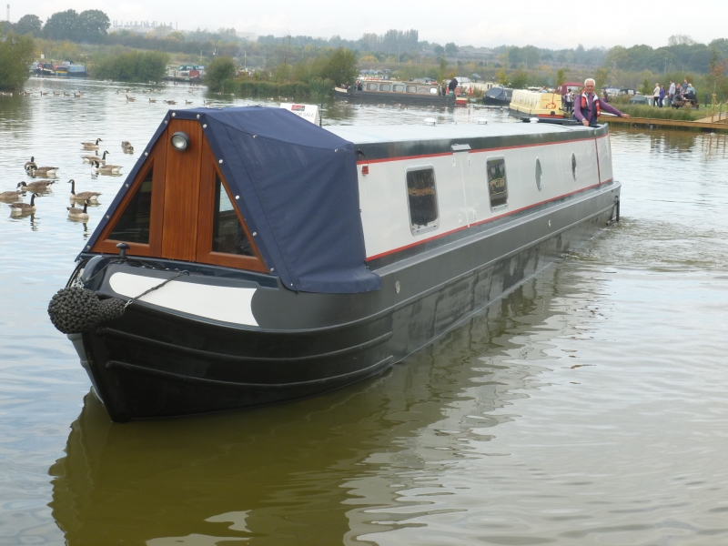 Piper NEW - Stem To Stern Narrowbeam Piper NEW - Stem To Stern Narrowbeam