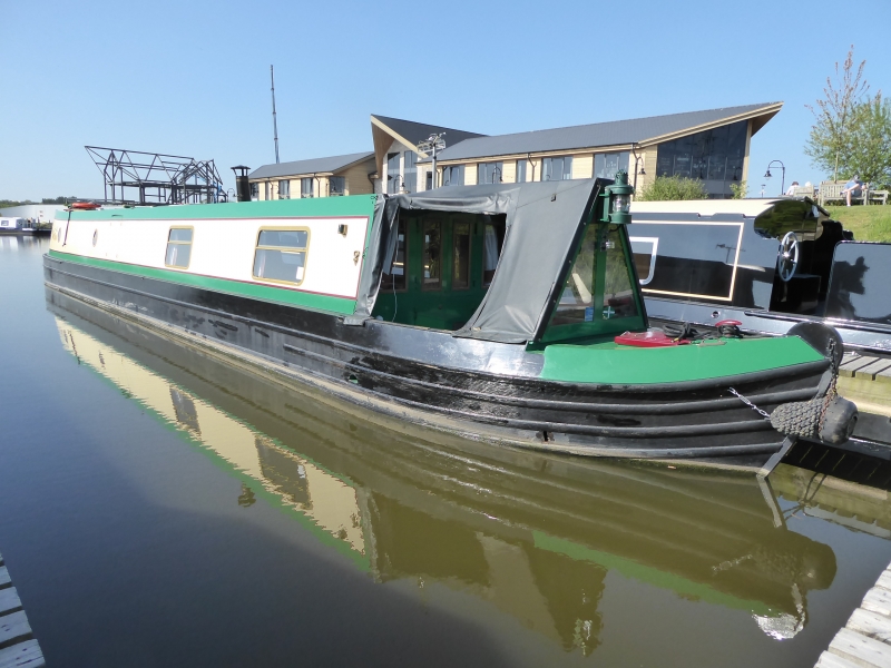 Delph Marine Go With The Flow Narrowbeam Delph Marine Go With The Flow Narrowbeam