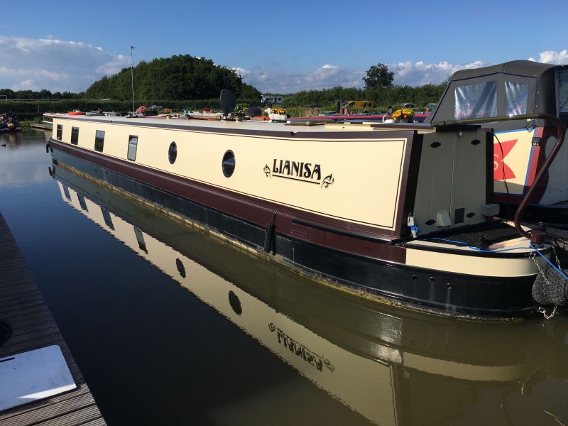 Liverpool Boats Lianisa Narrowbeam