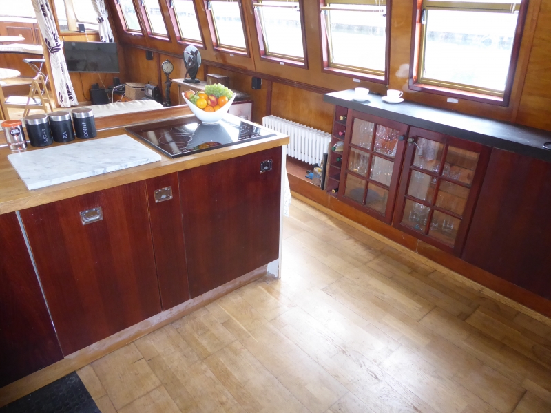 Lambon Boats Widebeam Inspection Launch Ocho gallery 4