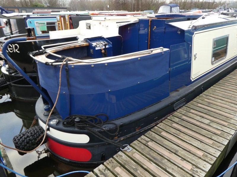 Aintree Boat Builders Narrowbeam Pippin Rose gallery 14
